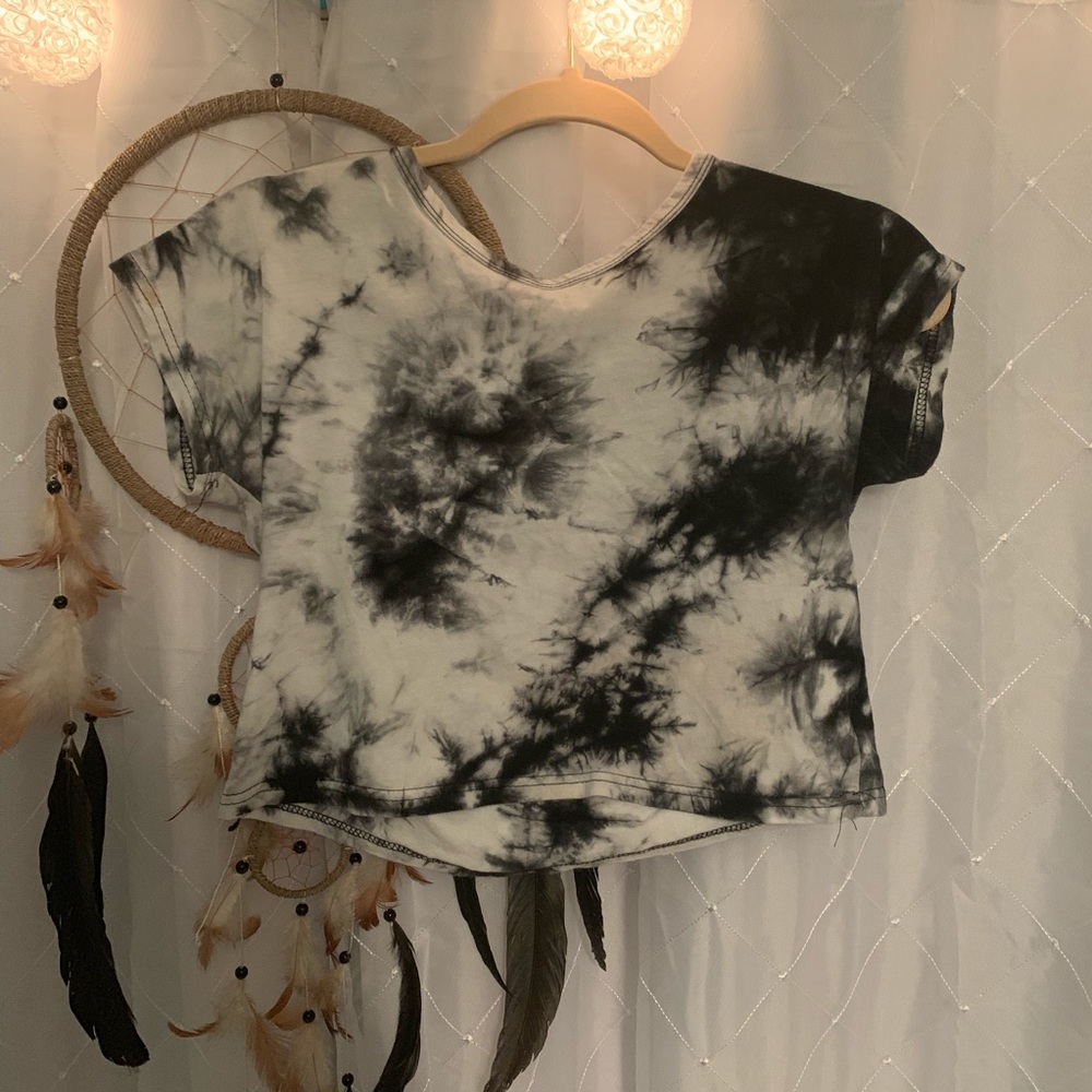 Moon Inspired Tie-Dye Crop Tee 🌙✨